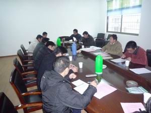 甘霖召开学校甲流预防接种工作培训会议