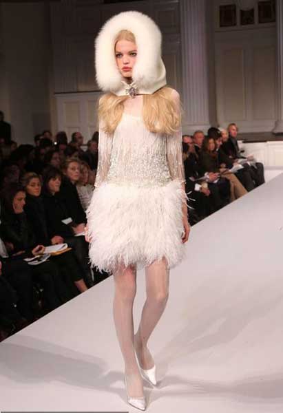 皮草搭配什么帽子 13174741_566723.jpg