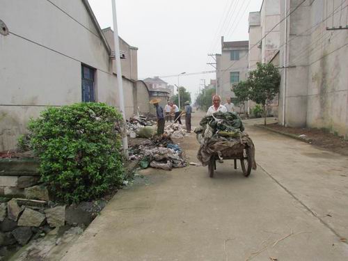 黄泽镇村人口_冼村街道书记黄泽(2)