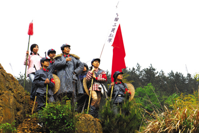 �������