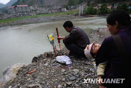 �������سǿ���ֱ��:ǰ�����쳵���ŵ�3������