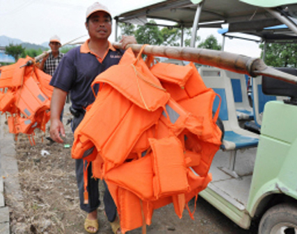 Ư������ı����