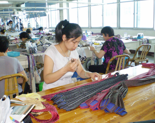 ����ѷ�װ��Ӧ��Σ���з�