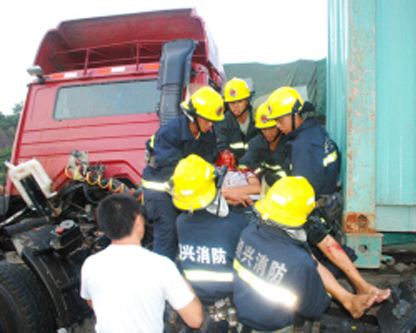 ƣ�ͼݳ��ǻ��� �����ٱ�������