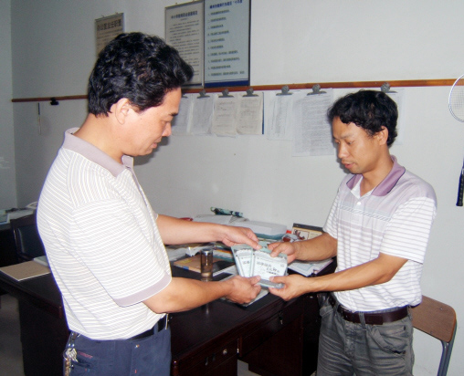 �͹���60�������ϵ�ѧУ