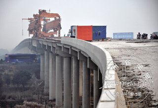 104�������ݶ�ȫ�������������