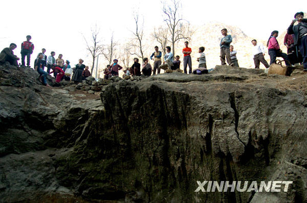 �ڹ���¡�ֵ¶��糣ô�壬������ɽ����Ⱥ�ȡ����ˮ��2��22���㣩��