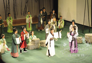 ��ͬ��һ̨Ϸ����������