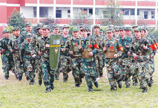 ����������׳����