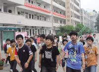 �п������