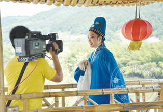 ���ӡ��ഺϷԷ��������¼��Խ��ר��