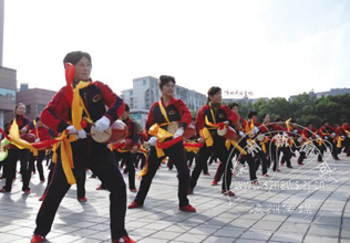 ��������ӭԪ��