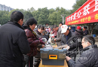 �������Ŵ�ý����Я���и�Э��չѧ�׷�