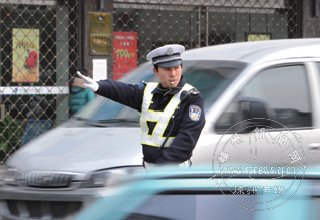 ����׼��ӭʢ��