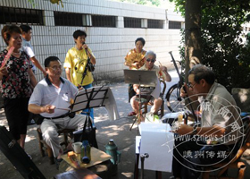 ��ͷ��βϷ�Ի�