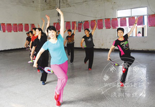 ������ӽ�������ӭʡ��