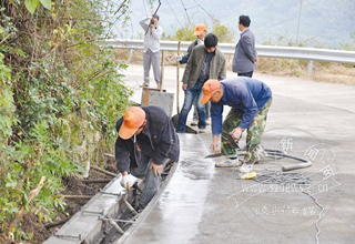 Ͷ��500��Ԫ����ũ�幫·�߹�