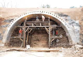 104�������ݶ���ɽ������ʽ���