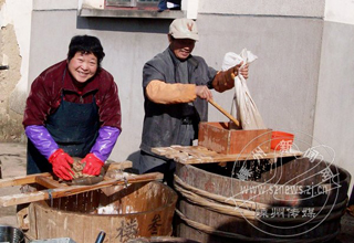 �ӹ���Ŵ�۴���