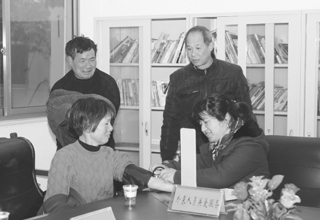 ���ŷ��������˿�