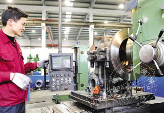 �²�Ʒ ���г�