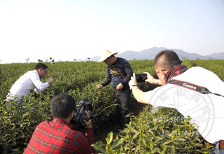 ���ý���˸���Խ����Ļ�