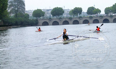 ��Ƥ��ͧ�˶�Ա��ʼ��һ��ѵ��