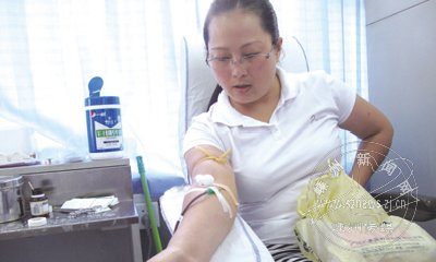 ��Ѫ�ߣ����Ƕ���Ӣ��