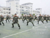 �侯�жӣ�������ʿ���ҳ�