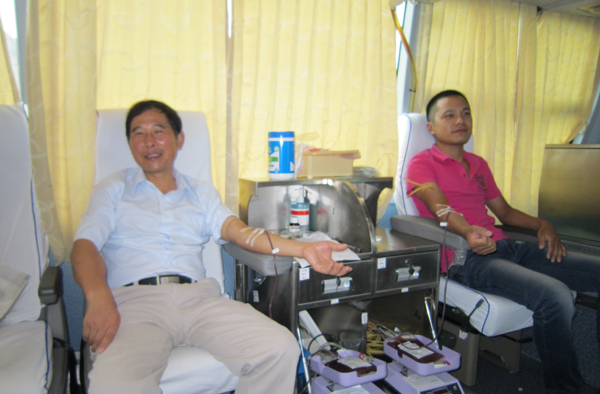 �ֿڽֵ��ɲ�Ӧ����Ѫ