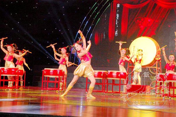 ��ɽСѧ����֡�Խ��ͯ�ġ�ϲ��ʡ������