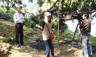 �������̨�߽����й������������ר��Ƭ