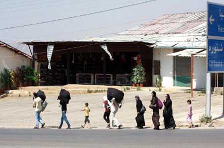 ���Ϲ���Ա̽������������Ӫ