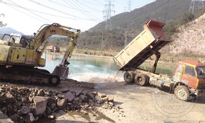 �����ܹ� �޸�ˮ�ٹ���