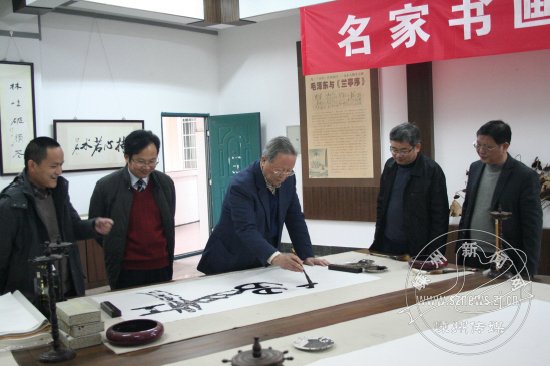 �ޱ��鷨�������� ��ĸУ������ѧ��ѧ