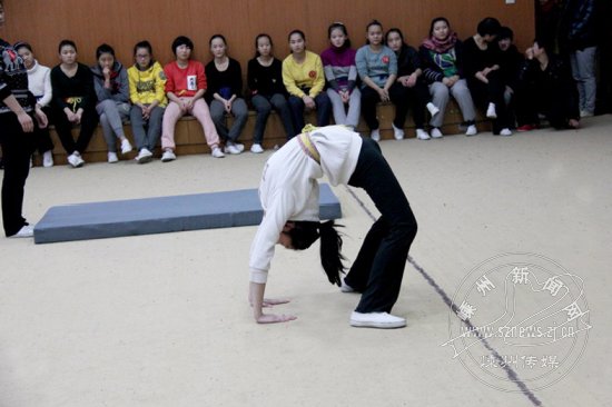 Խ����У����ѡ����̺֮�ǡ�