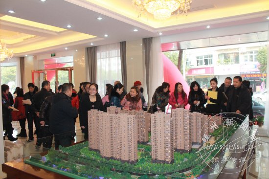 �޳ɡ�Ӻ��԰չʾ���Ŀ���