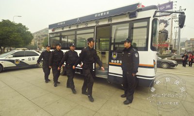 ���ƶ������ҡ������ͷ