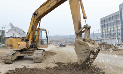 ��С��·�������깤