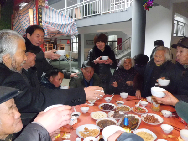 ��Ѯ�������һ�� �����ԣ�