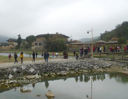 �߽�����Ȼ��ɫ��������������