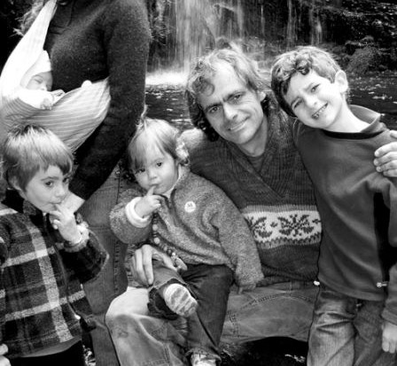 �򸾻���13�� 4�������ڲ�ͬ��