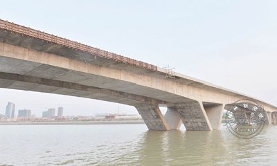 ���赥λ�Ӱ�ӵ�Ͻ��� ���񹤳̲�ͣ��