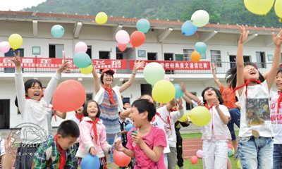 �������ض�ͯ΢��Ը