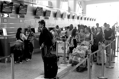 ˹ŵ�����ڶ�����������һ�Ż�Ʊ