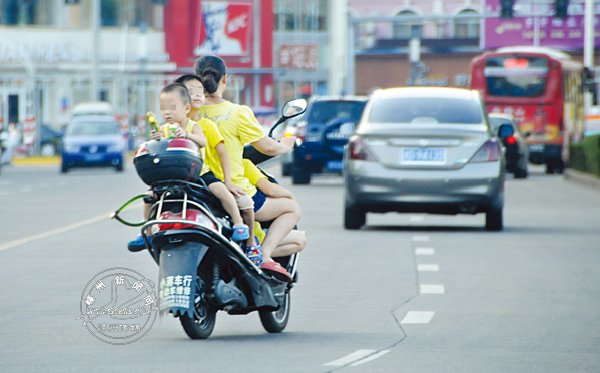 һ�綯����������ʻ�ڻ������� Σ��!