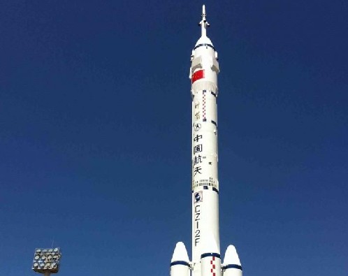 �϶�����Ԥ��12�³�����