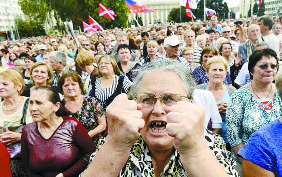 �ڶ�ս��ת�� ����˹����ʩѹ