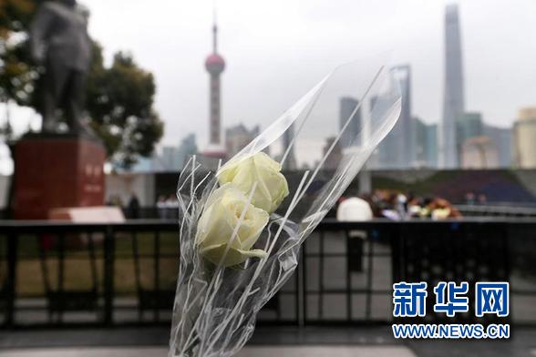 ���ۣ�����ȡ��̤�¼�