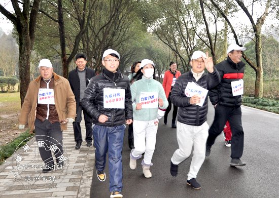 �ַ�������������֧�оٰ�־Ը���ջ